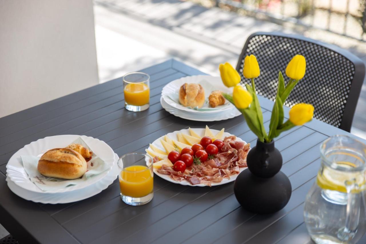 קראליביצה Holiday Homes Ostro מראה חיצוני תמונה