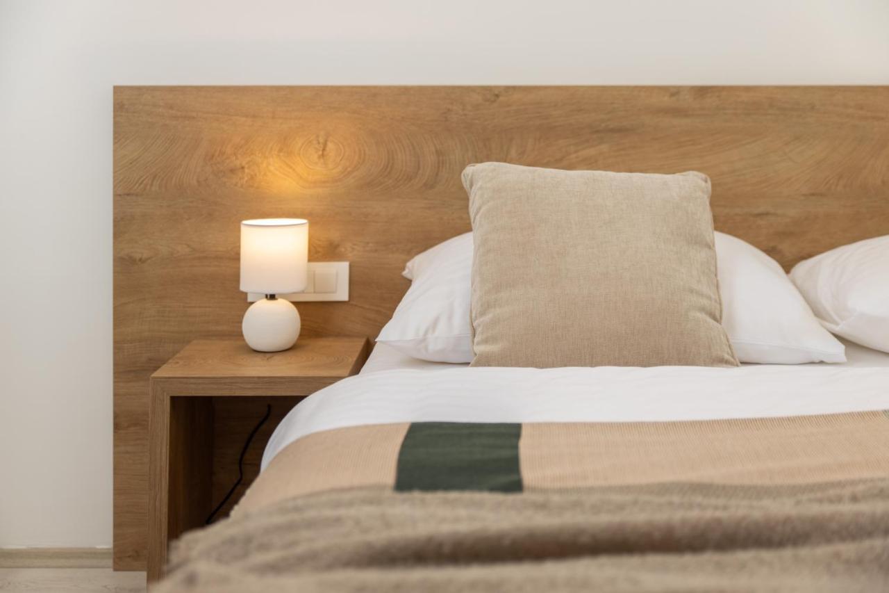 קראליביצה Holiday Homes Ostro מראה חיצוני תמונה