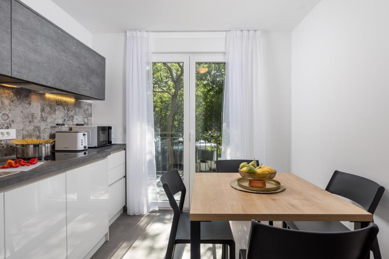 קראליביצה Holiday Homes Ostro מראה חיצוני תמונה